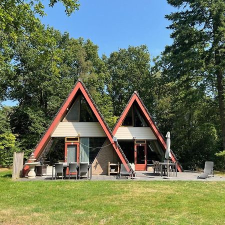 Lovely Holiday Home In Limburg Amid Lush Forest Stramproy 외부 사진